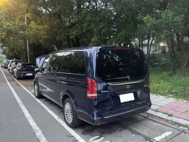 M-BENZ賓士 V250 D  第6張相片