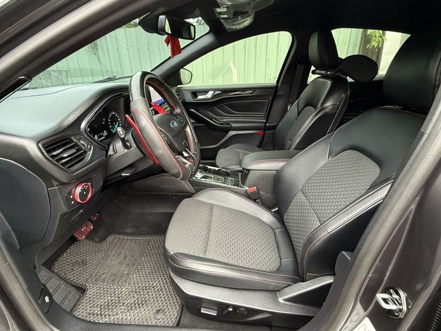 FORD福特 FOCUS ST  第3張相片
