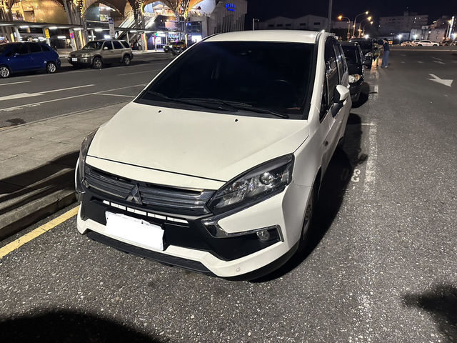 MITSUBISHI三菱 COLT PLUS  第1張相片