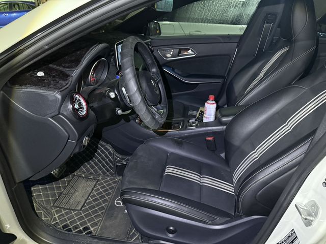 M-BENZ賓士 CLA250  第5張相片