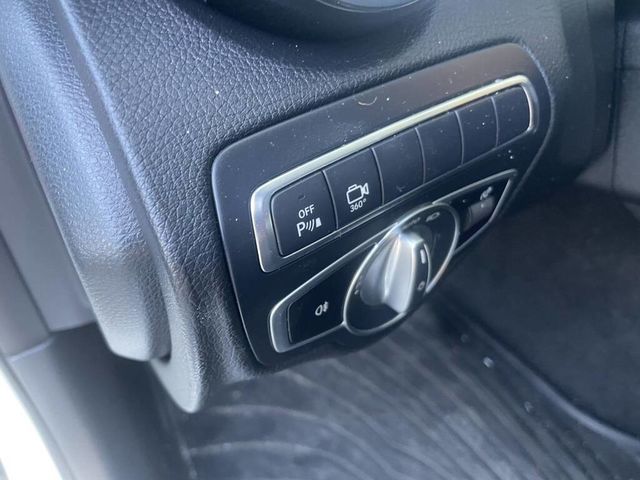 M-BENZ賓士 C200  第2張相片