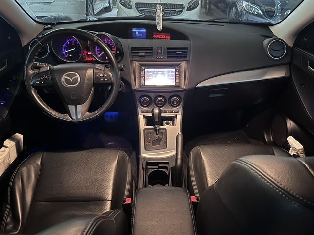 MAZDA馬自達 MAZDA 3  第4張相片