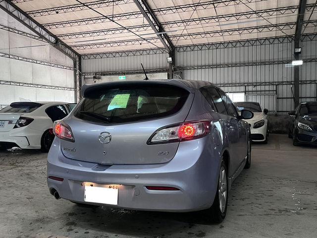 MAZDA馬自達 MAZDA 3  第6張相片