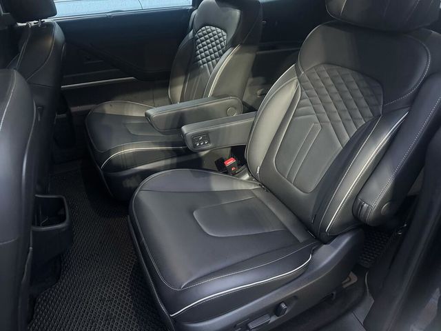 HYUNDAI現代 CUSTIN  第4張相片