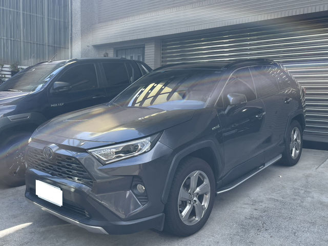 TOYOTA豐田 RAV4  第1張相片