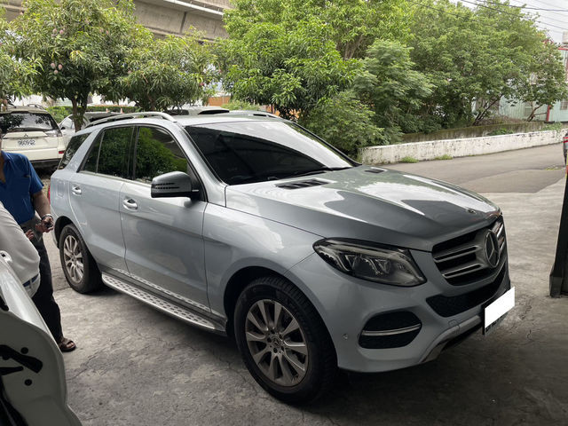 M-BENZ賓士 GLE 250D  第1張相片