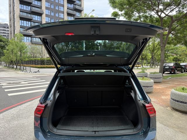 VOLKSWAGEN福斯 TIGUAN  第4張相片