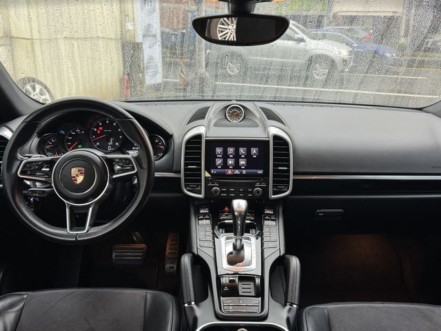 PORSCHE保時捷 CAYENNE  第4張相片