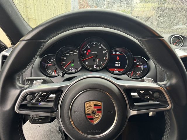 PORSCHE保時捷 CAYENNE  第5張相片