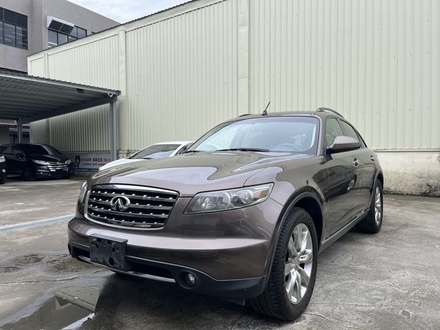 INFINITI無限 FX35  第1張相片