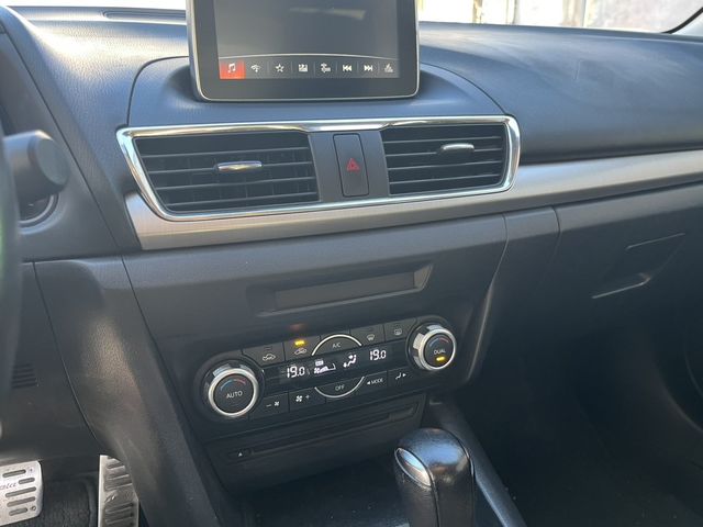 MAZDA馬自達 MAZDA 3  第9張相片