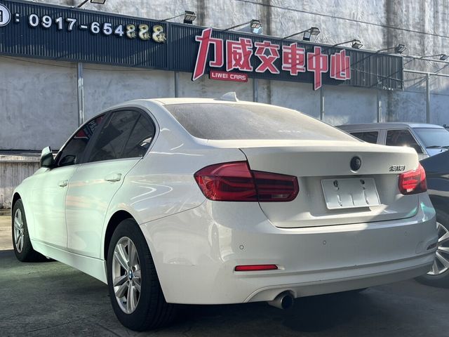 BMW寶馬 318I  第2張相片