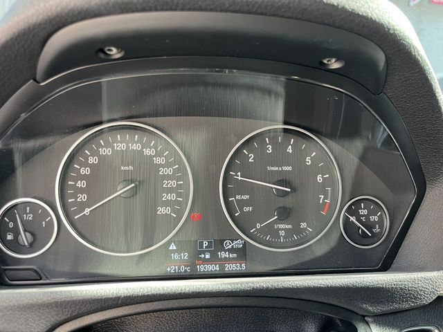 BMW寶馬 318I  第5張相片