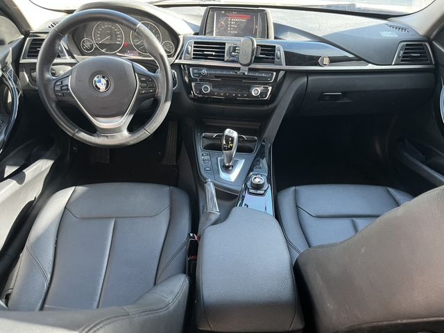 BMW寶馬 318I  第10張相片