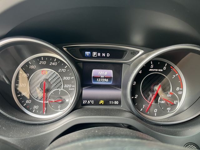 M-BENZ賓士 A45 AMG  第5張相片