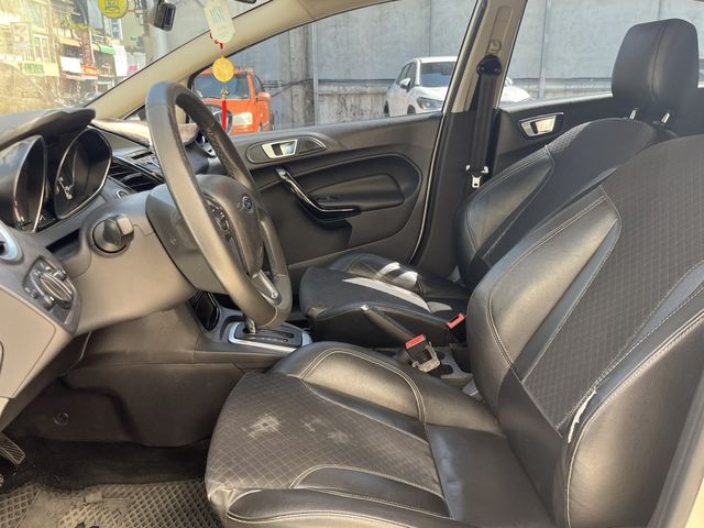 FORD福特 FIESTA  第3張相片