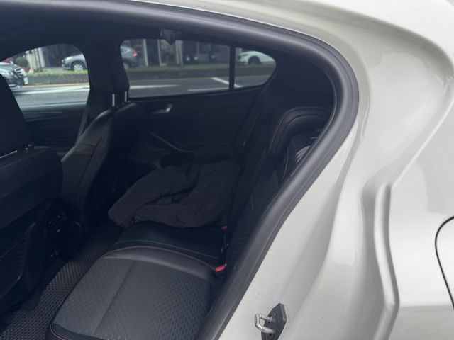 FORD福特 FOCUS  第7張相片
