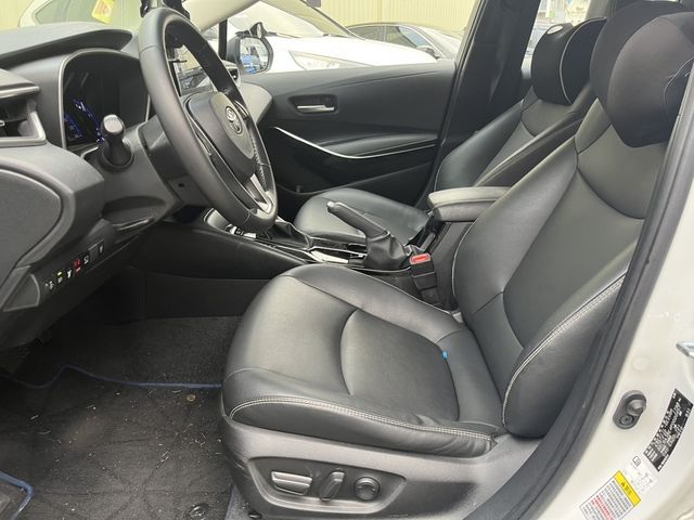 TOYOTA豐田 COROLLA ALTIS HYBRID  第3張相片