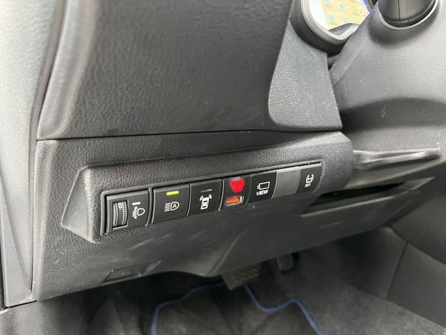 TOYOTA豐田 COROLLA ALTIS HYBRID  第5張相片