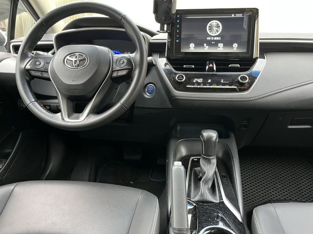 TOYOTA豐田 COROLLA ALTIS HYBRID  第11張相片
