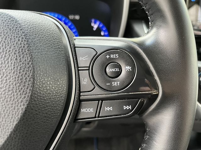 TOYOTA豐田 COROLLA ALTIS HYBRID  第13張相片