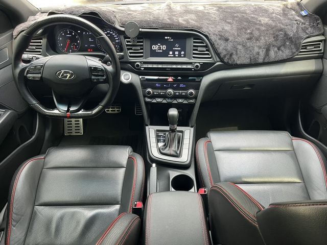 HYUNDAI現代 ELANTRA  第12張相片