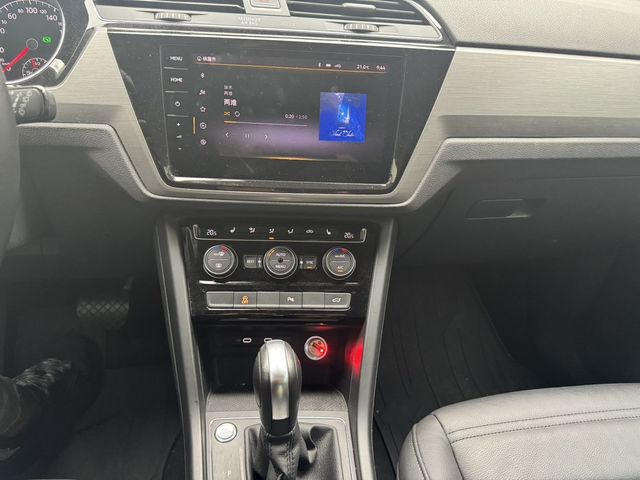 VOLKSWAGEN福斯 TOURAN  第6張相片