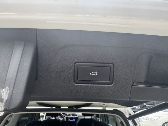 VOLKSWAGEN福斯 TOURAN  第12張相片