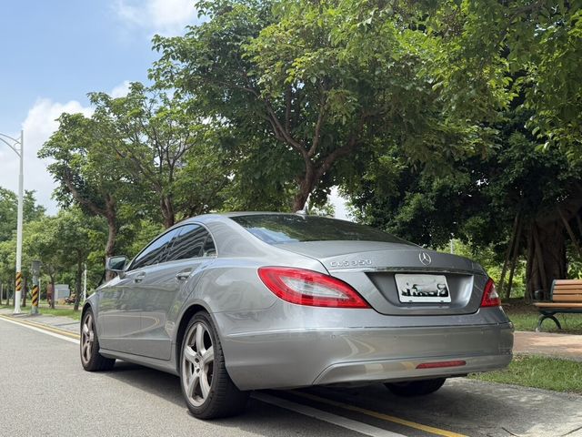 M-BENZ賓士 CLS350  第2張相片