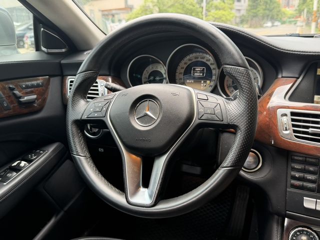 M-BENZ賓士 CLS350  第15張相片