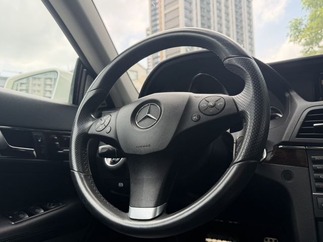 M-BENZ賓士 E350  第9張相片