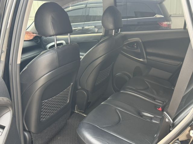 TOYOTA豐田 RAV4  第5張相片