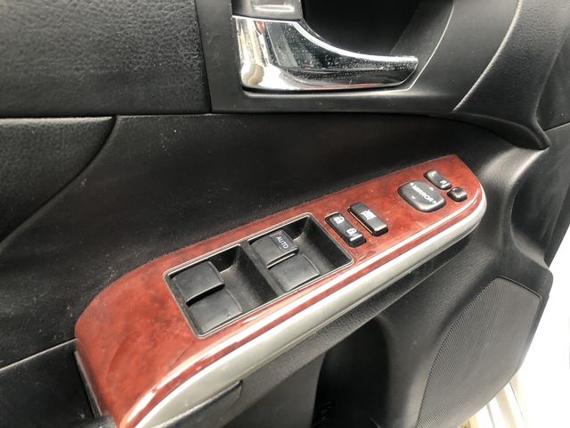 TOYOTA豐田 CAMRY  第3張相片