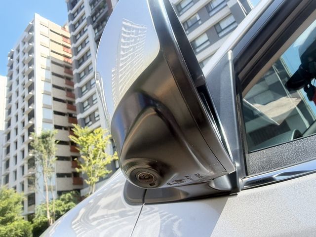 NISSAN日產 TIIDA  第7張相片