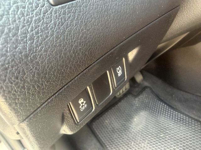 NISSAN日產 TIIDA  第10張相片