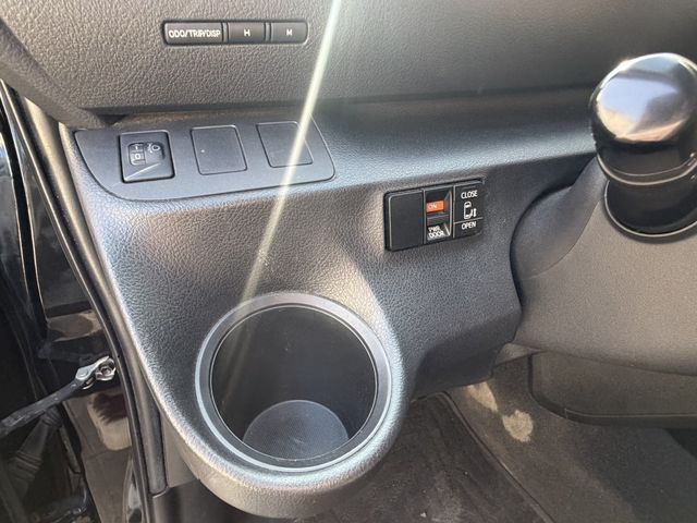 TOYOTA豐田 SIENTA  第7張相片