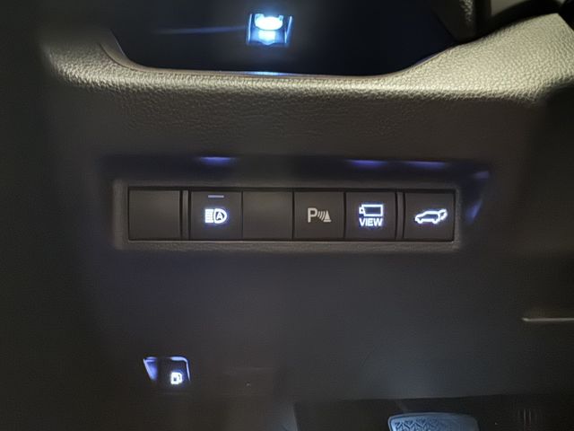 TOYOTA豐田 RAV4  第17張相片