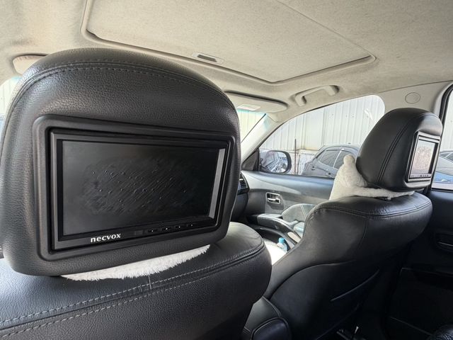 MITSUBISHI三菱 OUTLANDER  第6張相片