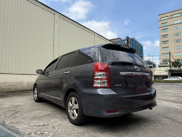 TOYOTA豐田 WISH  第2張相片