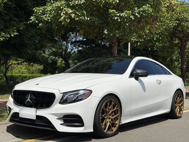 M-BENZ賓士 E400  第1張相片