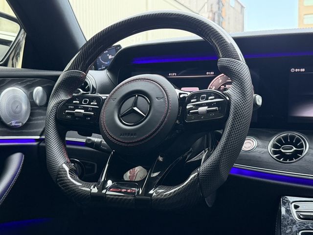 M-BENZ賓士 E400  第19張相片