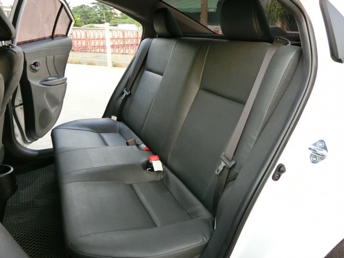 100%原鈑件 VIOS小改款 新的引擊 新的變速箱 小車省油省稅金 跟ALTIS一樣 呈現壓倒同級距對手的態勢  第8張相片