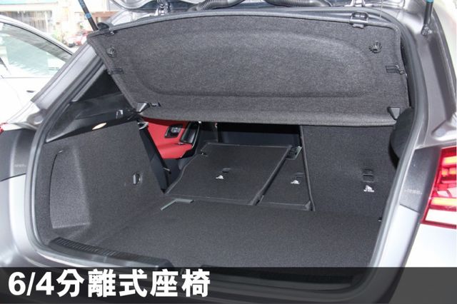 2021式✅原廠消光灰✅40萬選配✅7.9萬豪華AMG內裝✅ACC 4WD 多光束 柏林 夜色19鋁圈⭕全車保固⭕可全貸  第8張相片