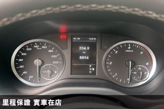 真的只跑8000KM⭕全車如新原鈑原漆✅正24年出廠小改款✅ACC跟車✅盲點偵測✅電動滑門✅雙魚眼頭燈✅CARPLAY  第20張相片