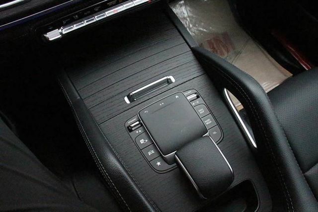 全車原版件⭕大車一定要買四輪傳動✅大滿配✅P20原裝非加裝⭕實車在⭕新車利率⭕保固中未領牌✅柏林之音✅AMG✅360影像  第11張相片