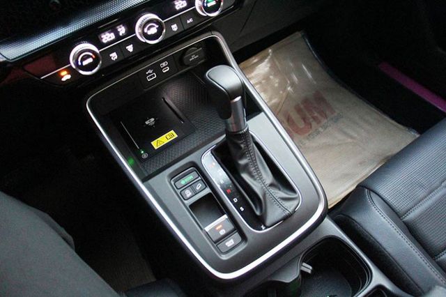 ⭕高cp值⭕僅跑8000根本新車⭕全車原漆✅記憶座椅✅ACC跟車✅CARPLAY✅電尾門⭕全額貸款⭕新車利率⭕新車保固  第11張相片