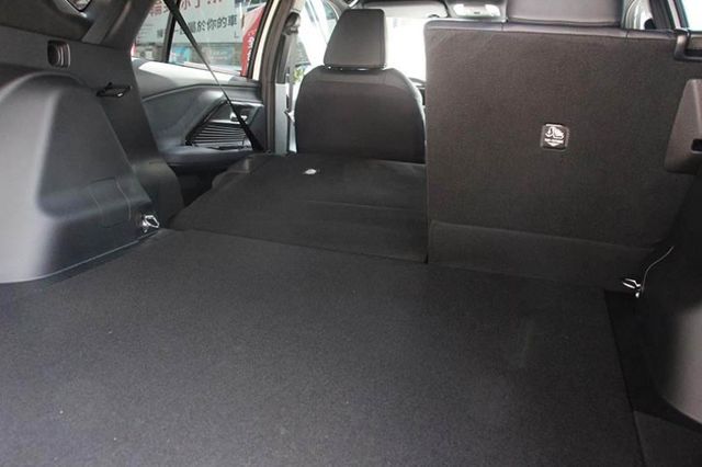 正24年出廠⭕市場熱門小休旅✅酷動版✅倒車顯影輔助✅摸門✅ACC跟車✅CARPLAY連接✅全車原鈑原漆✅可全貸✅新車利率  第8張相片