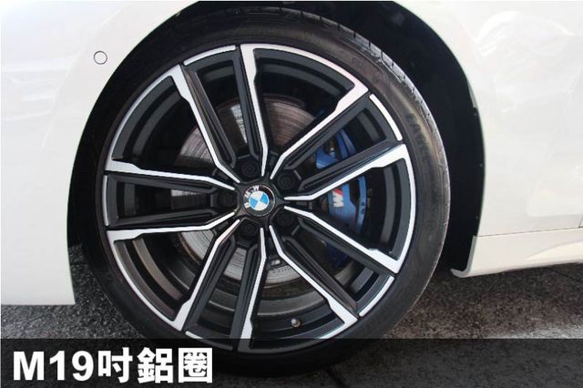 430i高階款✅正22年出廠✅全車原鈑件⭕抬頭顯示器⭕H/K音響✅ 5AU智慧輔助駕駛✅360環景✅盲點偵測✅可全額貸  第8張相片