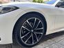 正22年出廠420I COUPE⭕全車消光白貼膜⭕小改款尾燈⭕原鈑件✅黃金眼大燈✅水晶排檔桿✅5AU輔助✅外觀空力套件✅  第10張縮圖