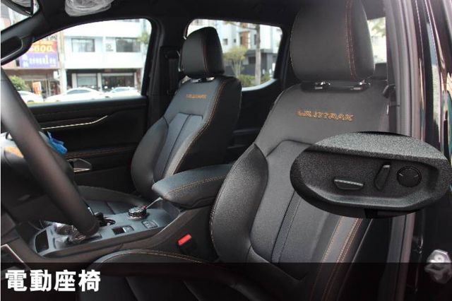 ✅2.0雙渦輪⭕科技感十足✅可全貸現車⭕市場稀有✅2025款✅超頂配置✅價格可談✅挑戰全省最低價⭕新車利率保固⭕歡迎來電  第4張相片